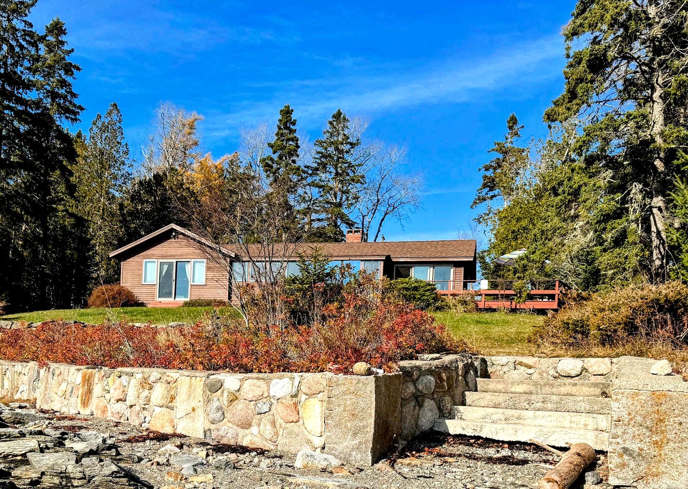 Charming Waterfront Sea Cottage with Private Beach near Bar Harbor, Hancock Maine