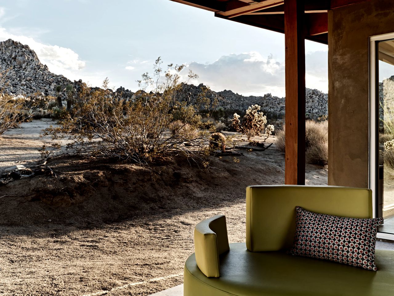 Spectacular Vacation Rental with Impressive Views of the Desert in Joshua Tree, California