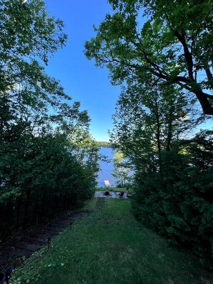 Newly Renovated Waterfront Cottage with Dock and Lake Views near Marmora, Ontario