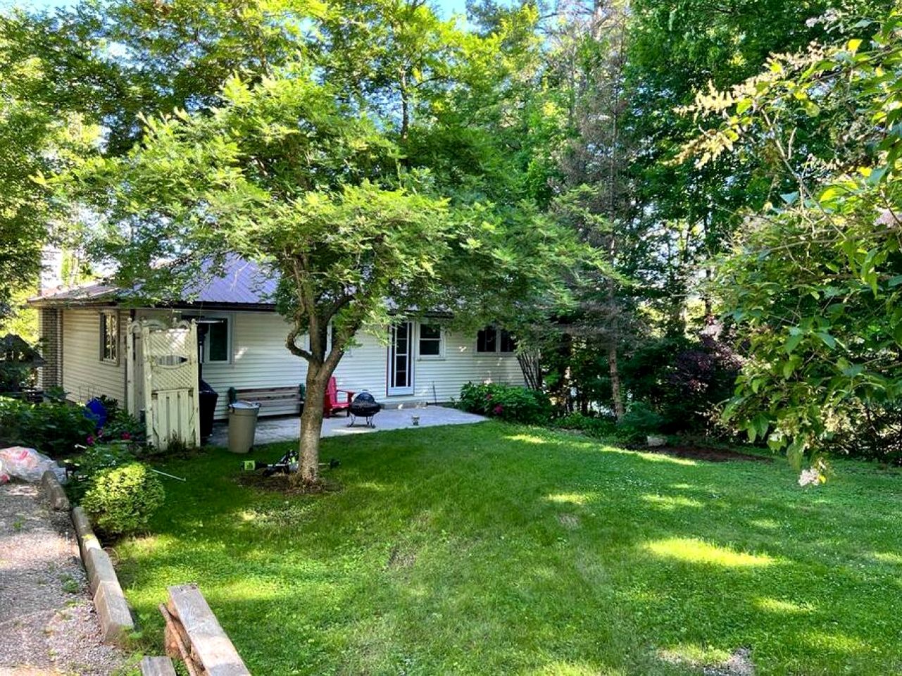 Newly Renovated Waterfront Cottage with Dock and Lake Views near Marmora, Ontario