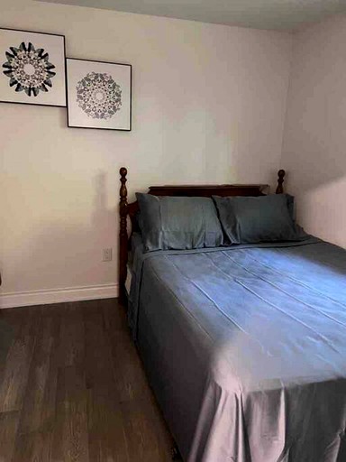 Cottages (Canada, Marmora, Ontario)