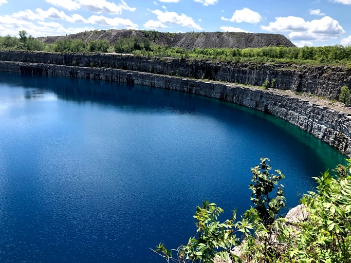 Cottages (Canada, Marmora, Ontario)