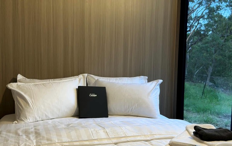 Eco-Friendly Tiny House Retreat with Scenic Trails near Maroota, New South Wales