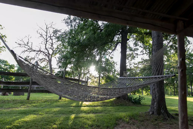 Bell Tents (Elgin, Texas, United States)