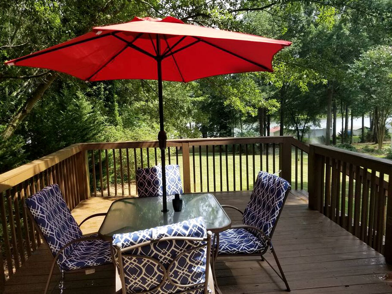 Marshall County Lake Escape: Pet-Friendly Rental with Boat Slip for Big Groups on Guntersville Lake