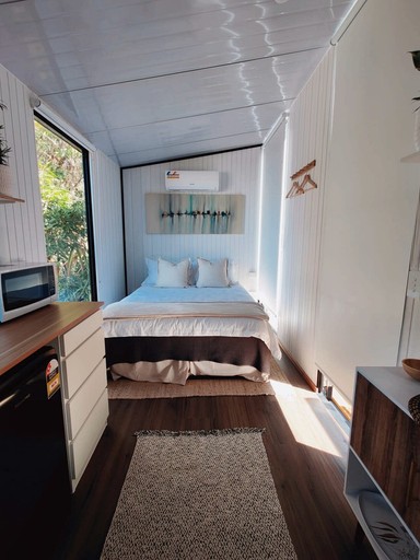 Tiny Houses (Australia, Baffle Creek, Queensland)