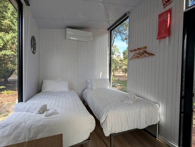 Tiny Houses (Australia, Dadswells Bridge, Victoria)