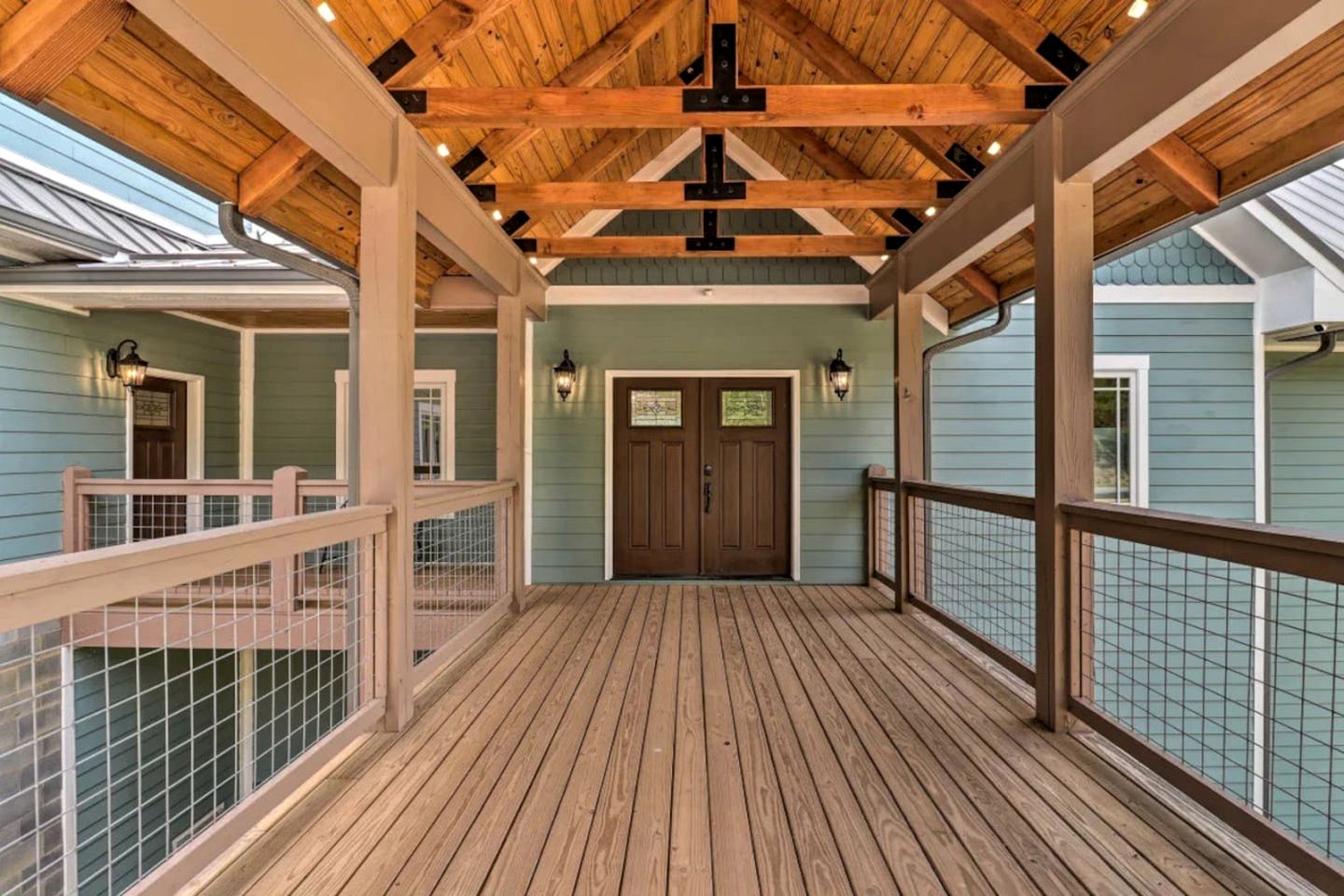 Fantastic Cottage with Incredible Sights in Candler, North Carolina