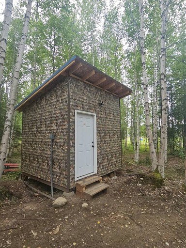 Peaceful Tiny Cabin Hideaway with Kids Play Zone + Nearby River Access for Summer in Houston, Alaska