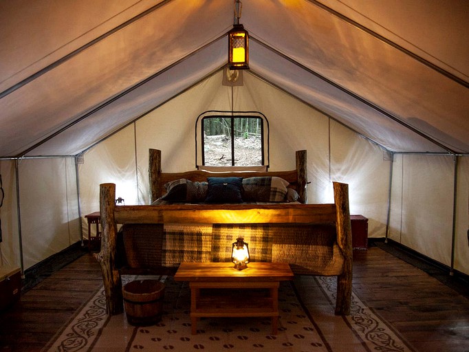 Safari Tents (Riparius, New York, United States)