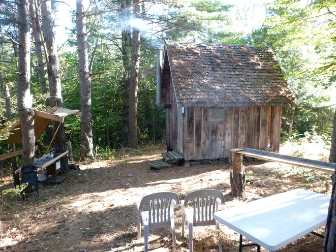 Tiny Houses (Riparius, New York, United States)