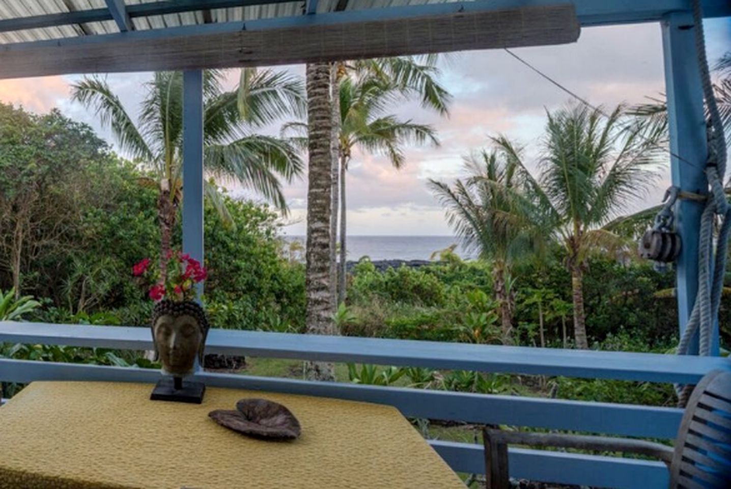 Tranquil Retreat with Gorgeous Ocean Views near Hawaii Volcanoes National Park