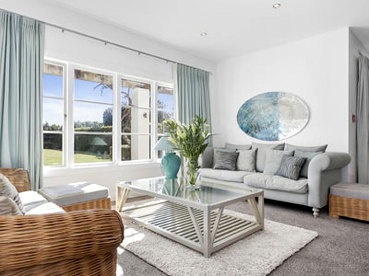 Exquisite Suite with Views of Lake Karapiro in Cambridge, North Island