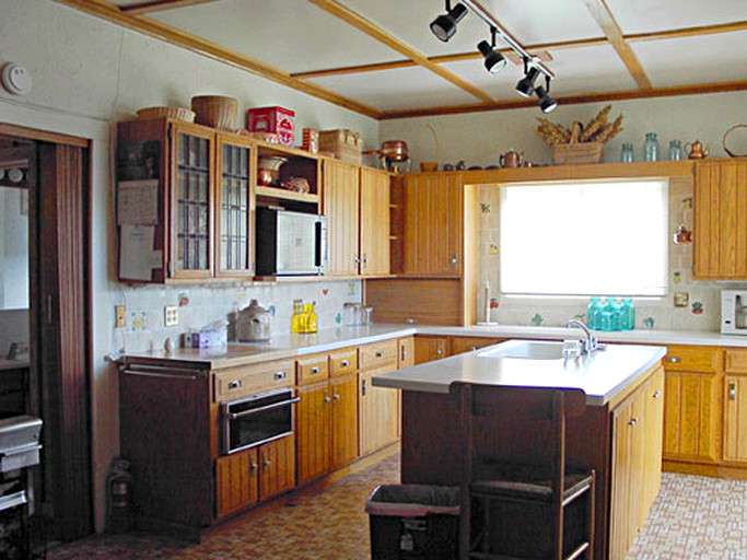 Cottages (Twodot, Montana, United States)