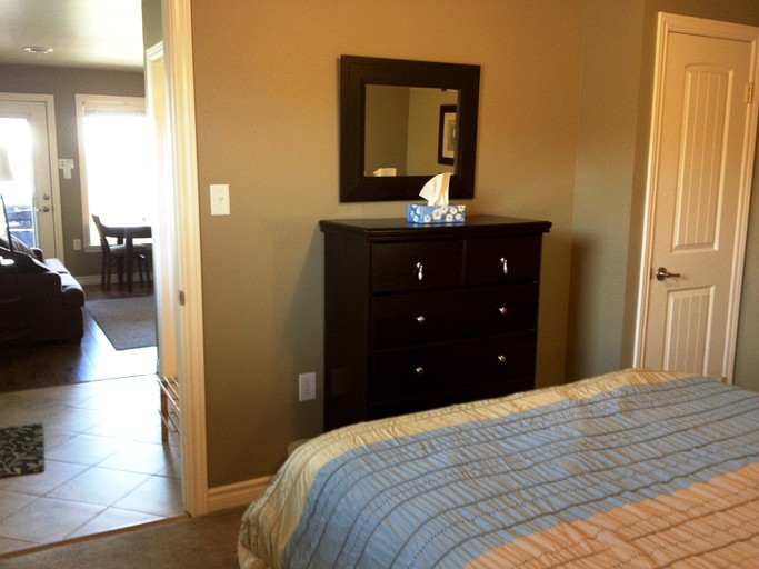 McIntyre's Cottages & Cameron House Non PetFriendly Cottages