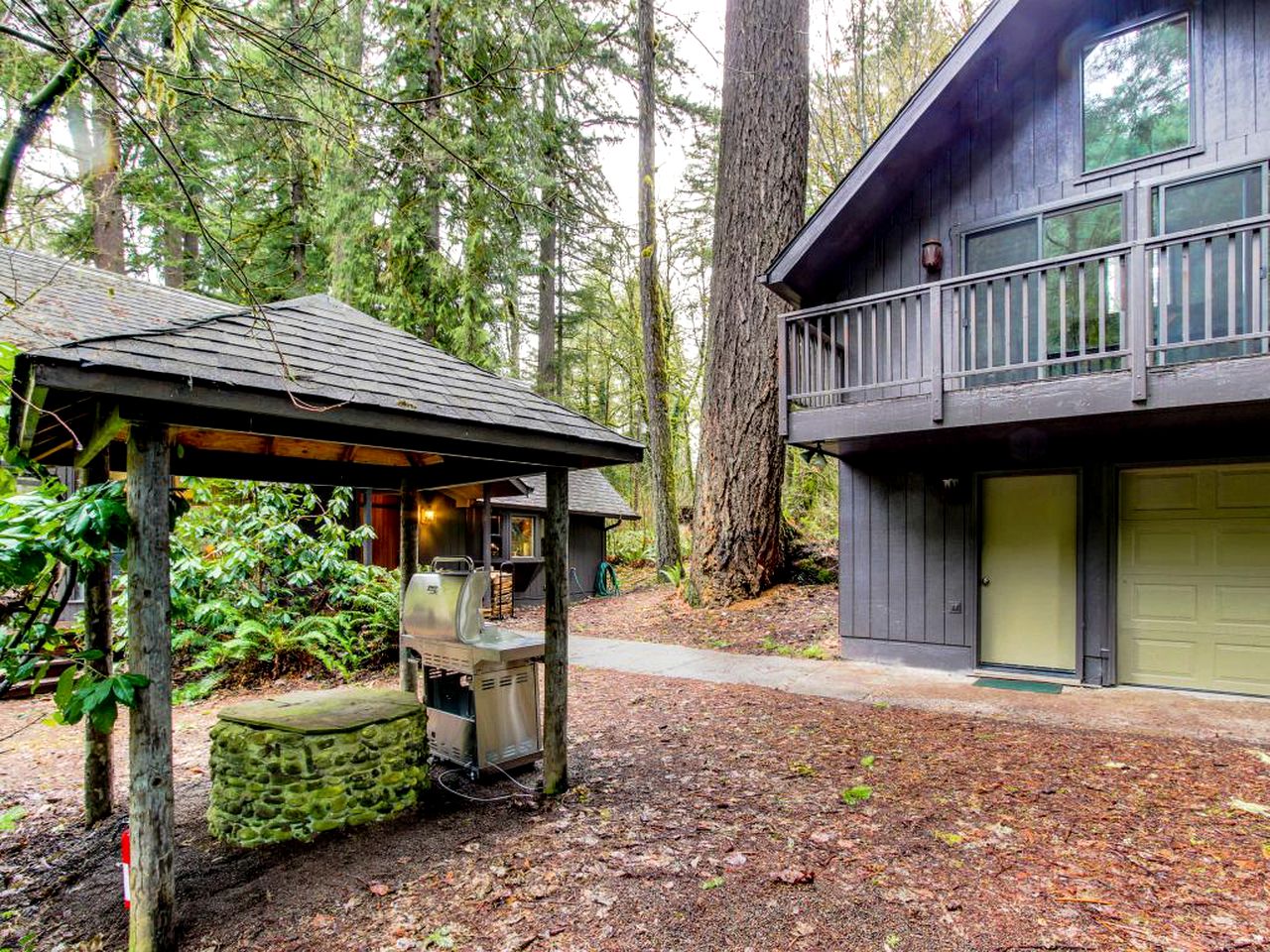 Unique Cabin near Eugene, Oregon