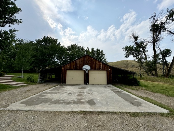 Vacation Rentals (United States of America, McAllister, Montana)