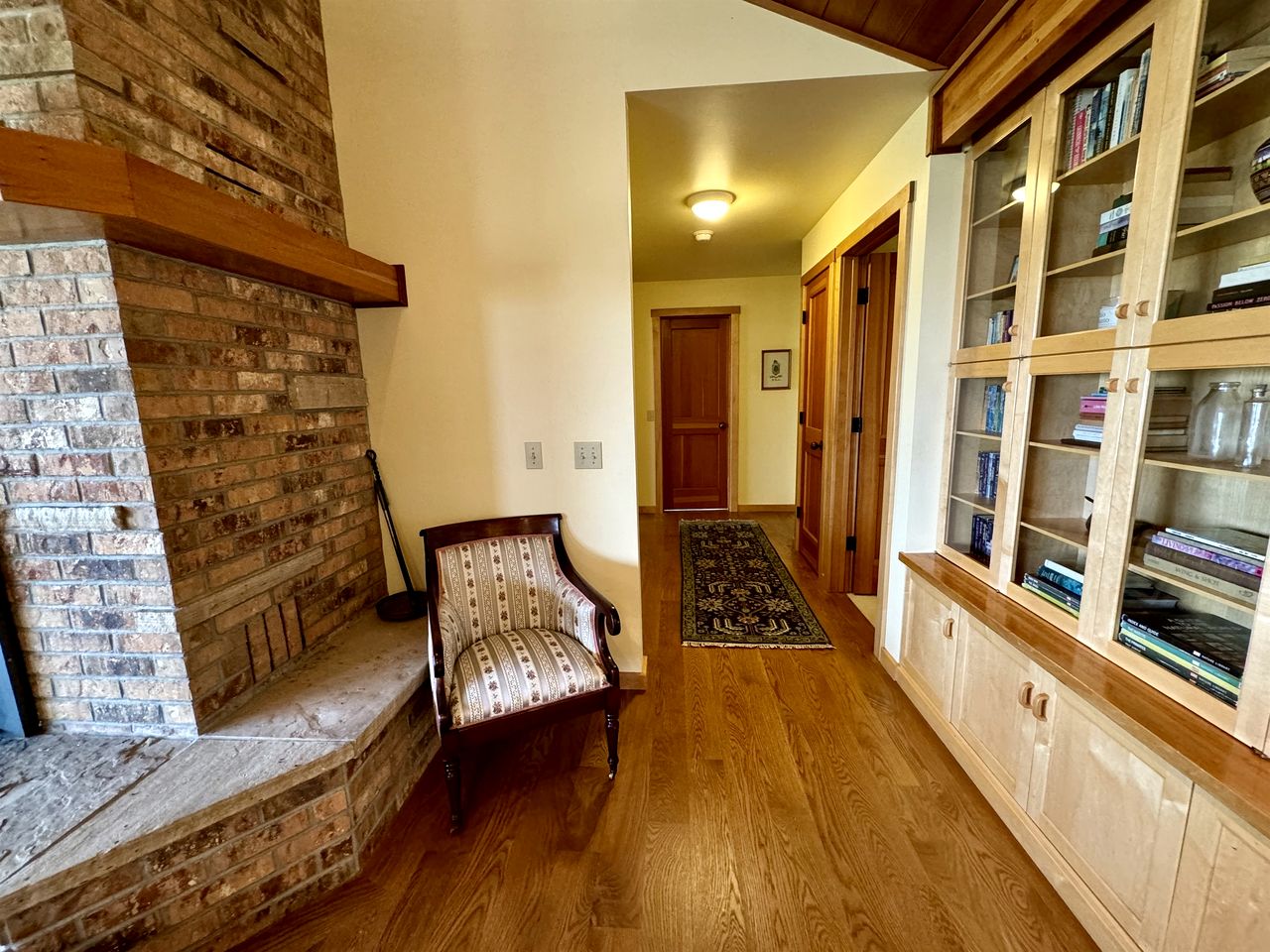 Elegant Vacation Home with Aspen Grove & Mountain Views near Ennis Lake in McAllister, Montana