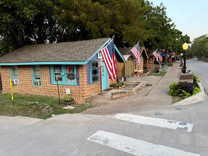 Vacation Rentals (United States of America, Medicine Park, Oklahoma)