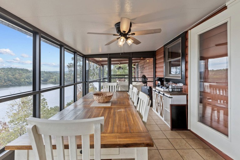 Vacation Rentals (United States of America, Malvern, Arkansas)