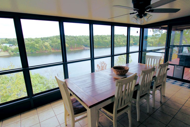 Vacation Rentals (United States of America, Malvern, Arkansas)