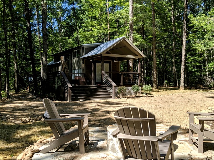 Cabins (United States of America, Monteagle, Tennessee)