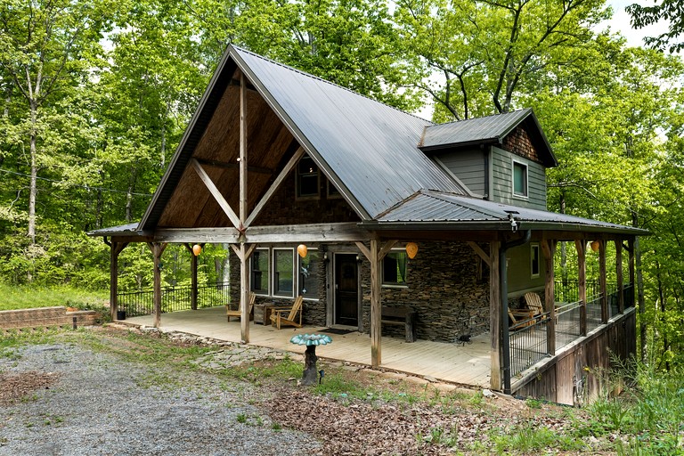 Cabins (United States of America, Rome, Georgia)