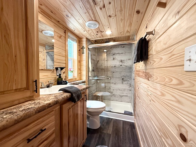 Cabins (United States of America, Mentone, Alabama)