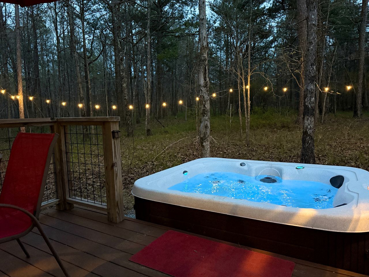 Peaceful Secluded Cabin with Hot Tub and Fantastic Views of the Surrounding Woods in Mentone, Alabama