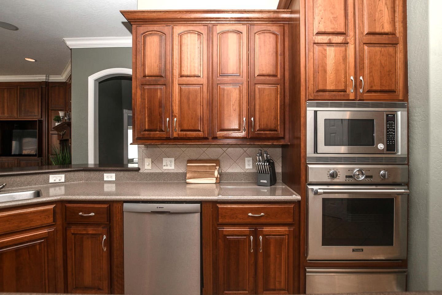 Stylish Comfort Haven with Game Room & Covered Patio in Siloam Springs, Arkansas