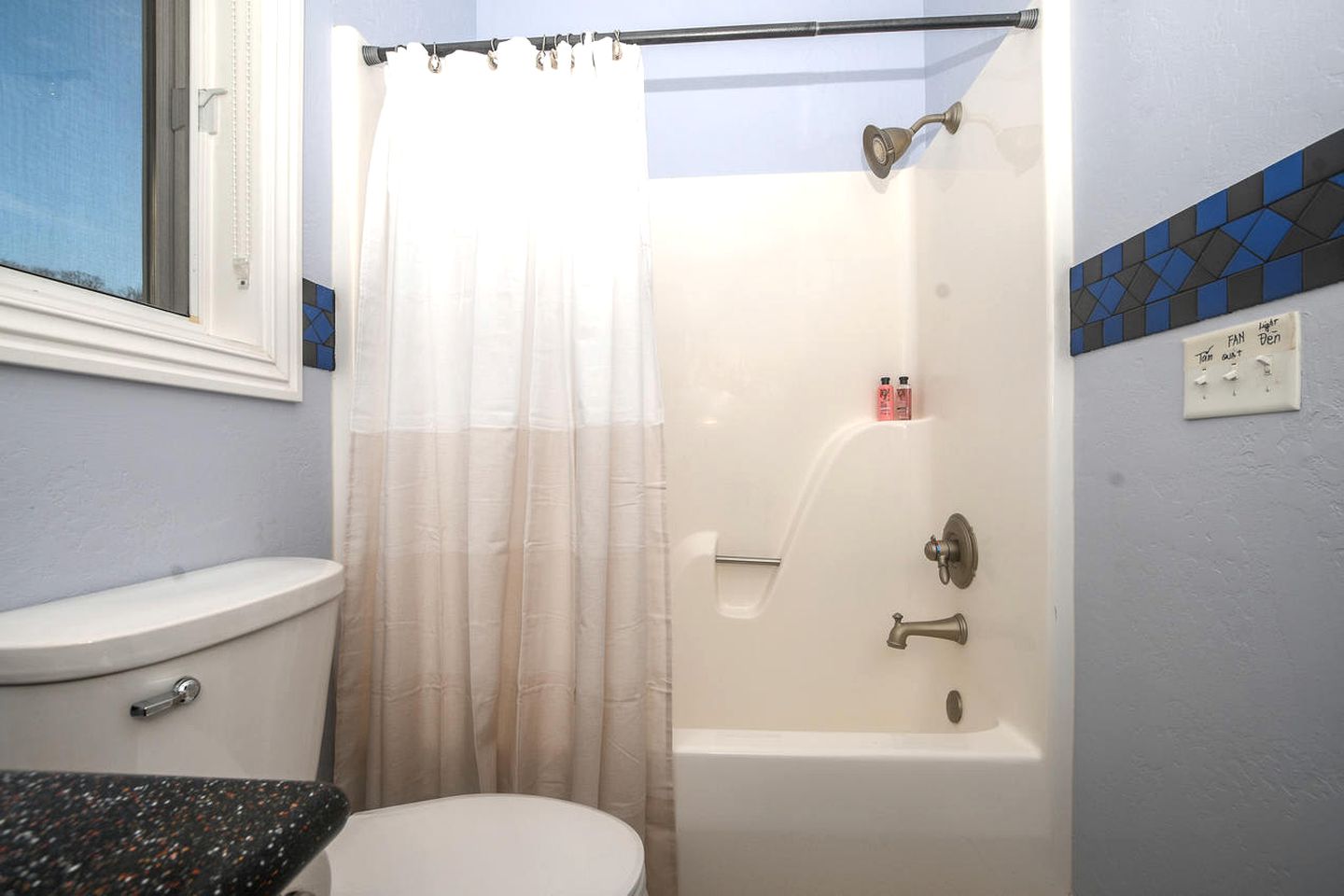 Stylish Comfort Haven with Game Room & Covered Patio in Siloam Springs, Arkansas
