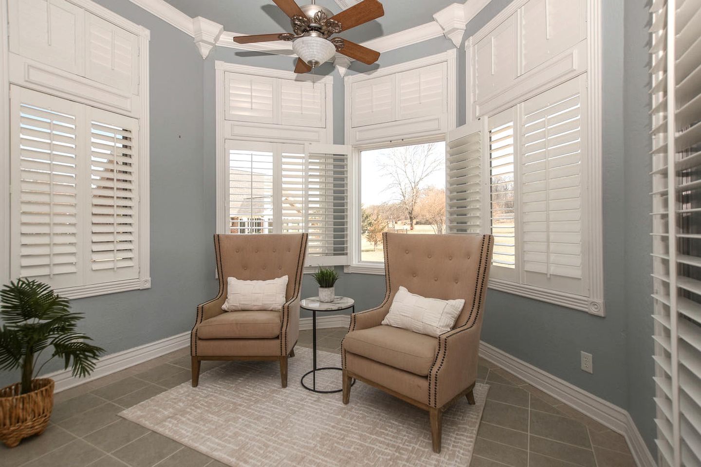 Stylish Comfort Haven with Game Room & Covered Patio in Siloam Springs, Arkansas