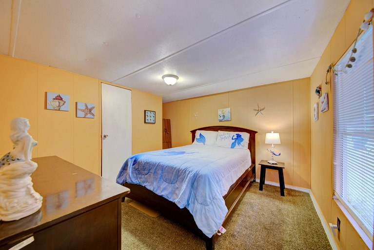 Cottages (United States of America, Weeki Wachee, Florida)