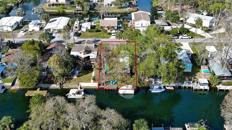 Cottages (United States of America, Weeki Wachee, Florida)