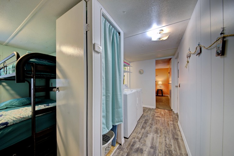 Cottages (United States of America, Weeki Wachee, Florida)