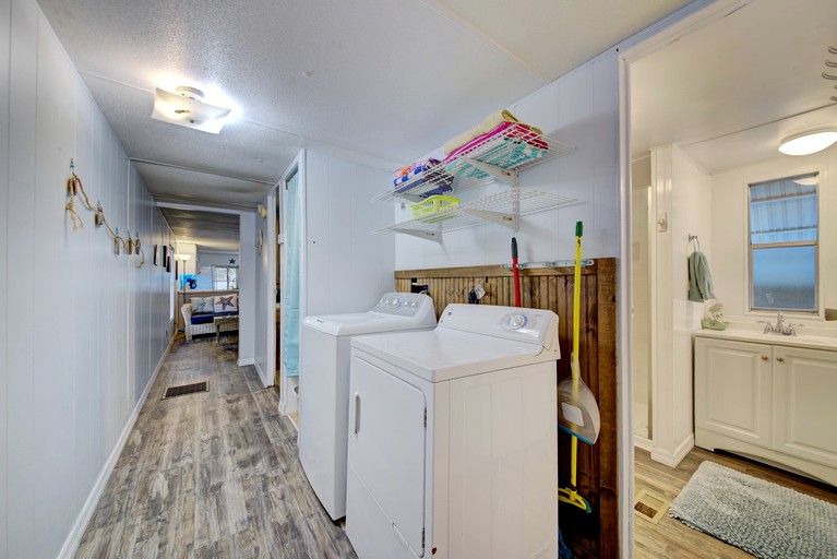 Cottages (United States of America, Weeki Wachee, Florida)