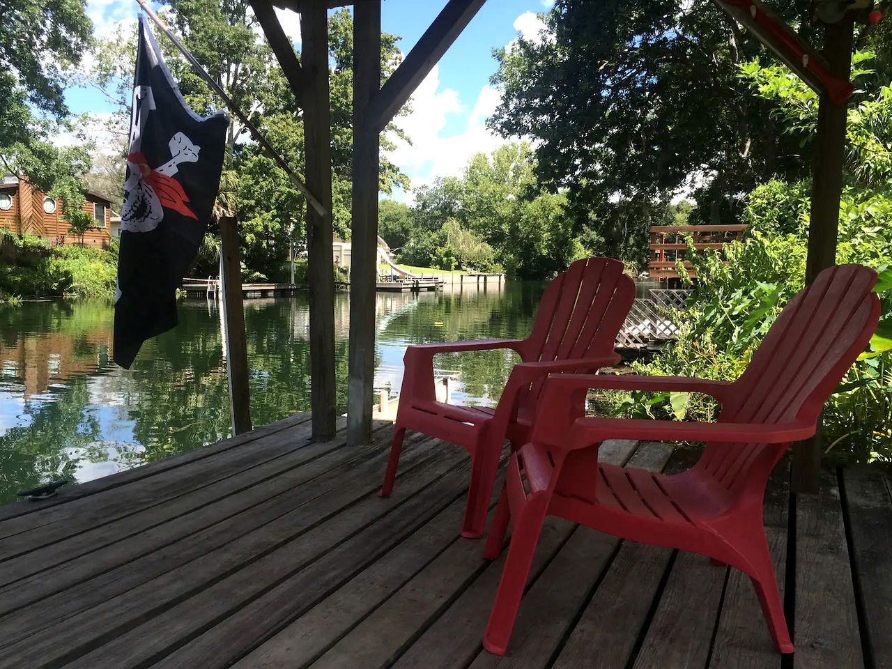 Spectacular Cottage with Fantastic River Sights in Weeki Wachee, Florida