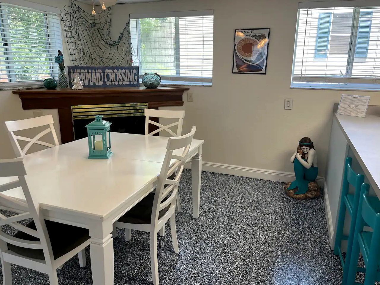 Spectacular Cottage with Fantastic River Sights in Weeki Wachee, Florida