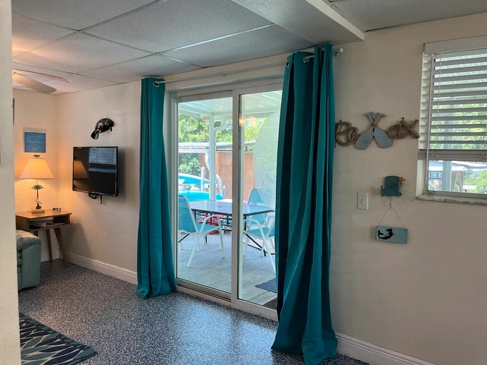 Cottages (United States of America, Weeki Wachee, Florida)