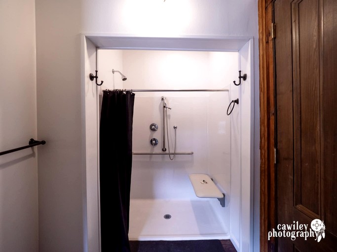 Vintage Caboose Rental in Historic Small Town near Springfield, Massachusetts | Cabooses (Chester, Massachusetts, United States of America)