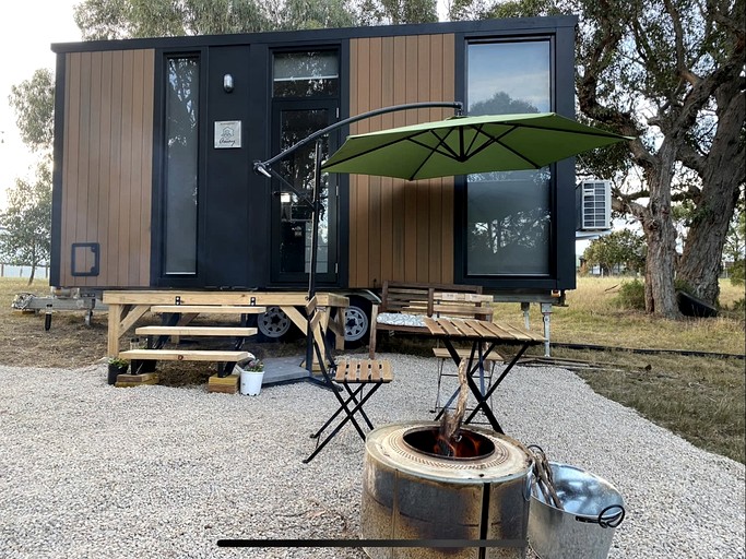 Tiny Houses (Australia, Metung, Victoria)