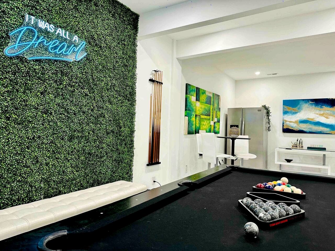 Opulent Modern Vacation Rental Paradise near Catawba River in North Carolina