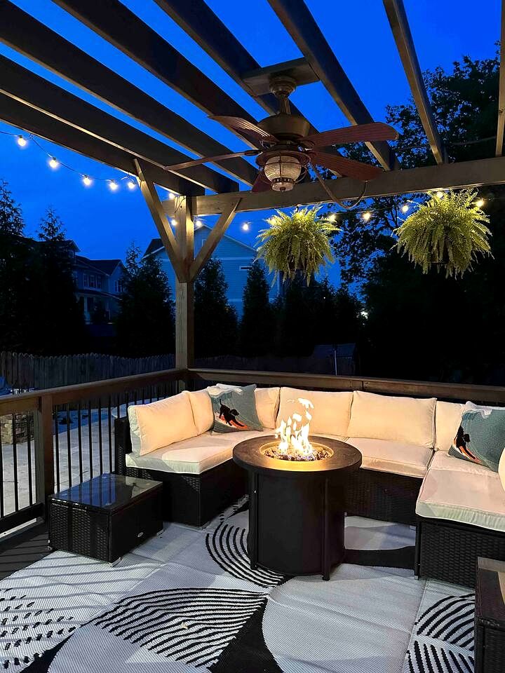 Opulent Modern Vacation Rental Paradise near Catawba River in North Carolina