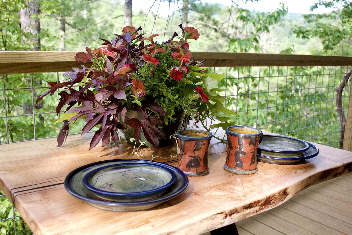 Secluded Tree Tent with Outdoor Soaking Tub & Pizza Oven Near Blue Ridge Waterfalls, Zirconia, North Carolina