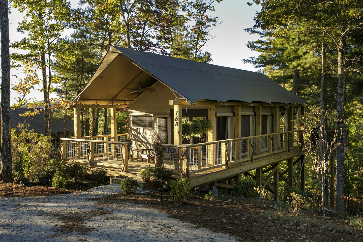 Secluded Tree Tent with Outdoor Soaking Tub & Pizza Oven Near Blue Ridge Waterfalls, Zirconia, North Carolina
