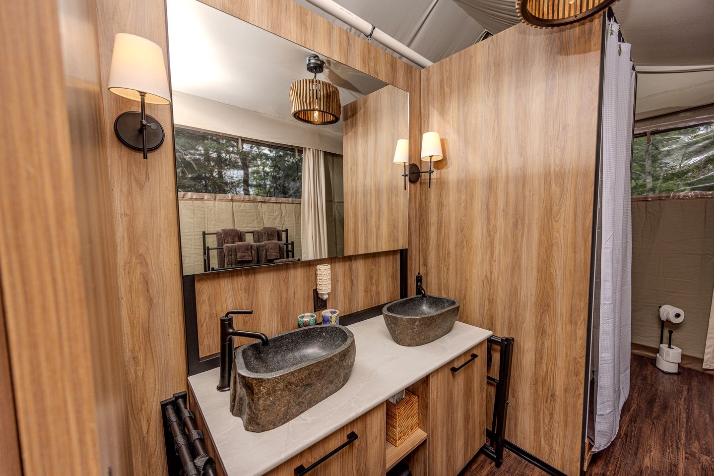 Secluded Tree Tent with Outdoor Soaking Tub & Pizza Oven Near Blue Ridge Waterfalls, Zirconia, North Carolina