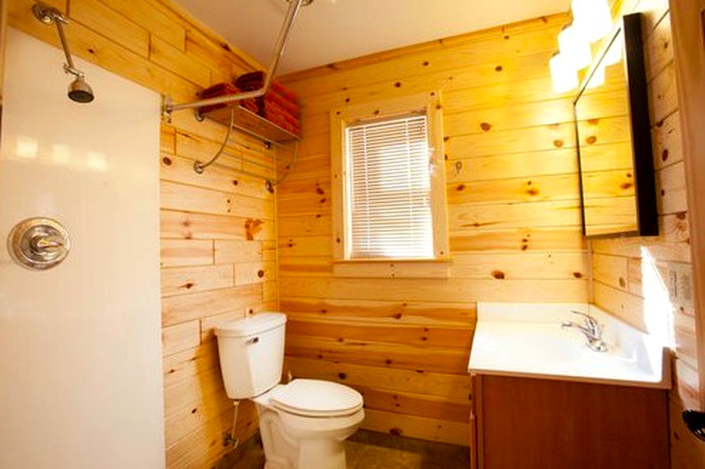 Cozy Michigan Cabin Getaway in Huron National Forest