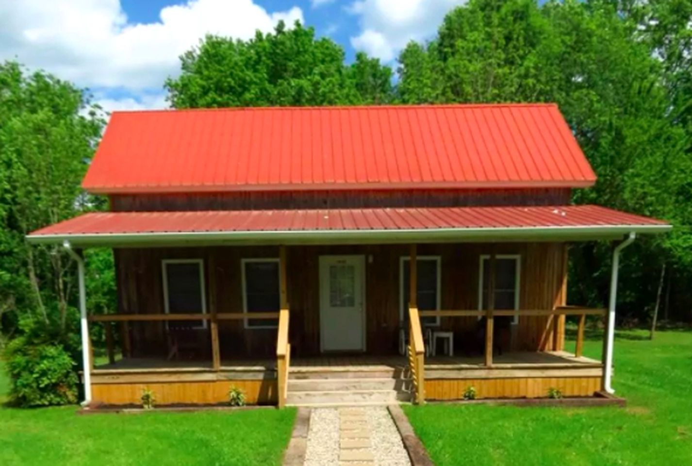 Fishing Cabin near Cumberland River, Kentucky