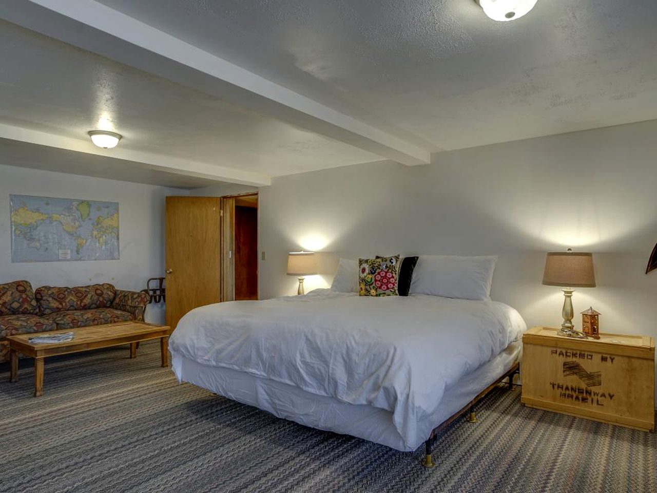 Cabin Rental on Deschutes River, Oregon