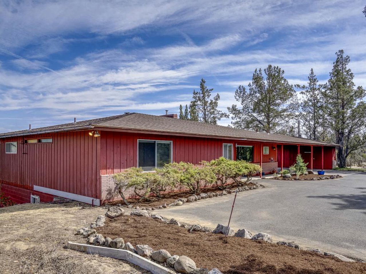 Cabin Rental on Deschutes River, Oregon